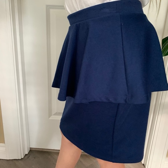 Forever 21 navy S pencil skirt with ruffle layer - Picture 12 of 16
